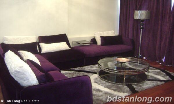 2 apartment in To Ngoc Van, Tay Ho for rent. 1