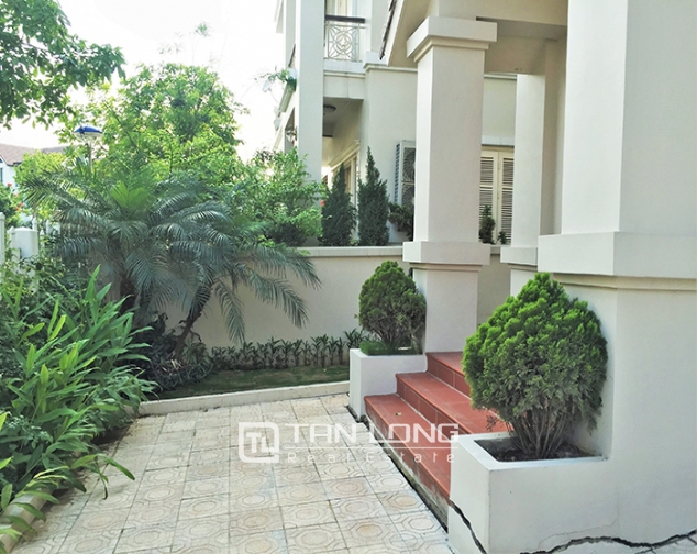 4 bedroom villa for rent in Hoa Lan area, Vinhomes Riverside, Long Bien dist 1