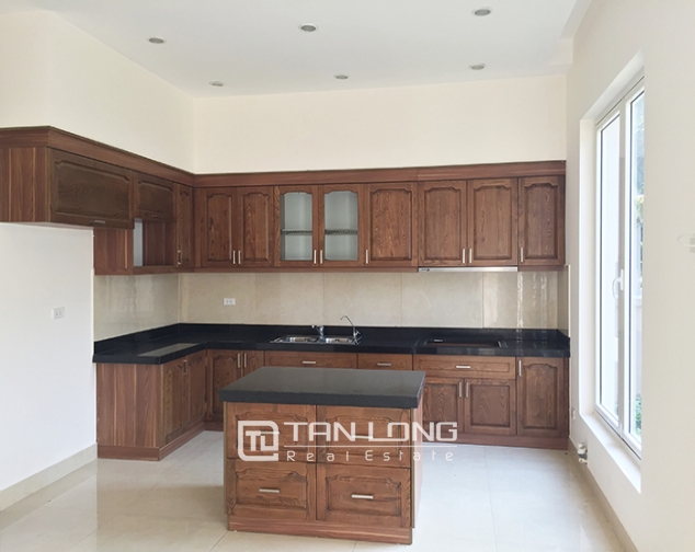 4 bedroom villa for rent in Hoa Lan area, Vinhomes Riverside, Long Bien dist 5