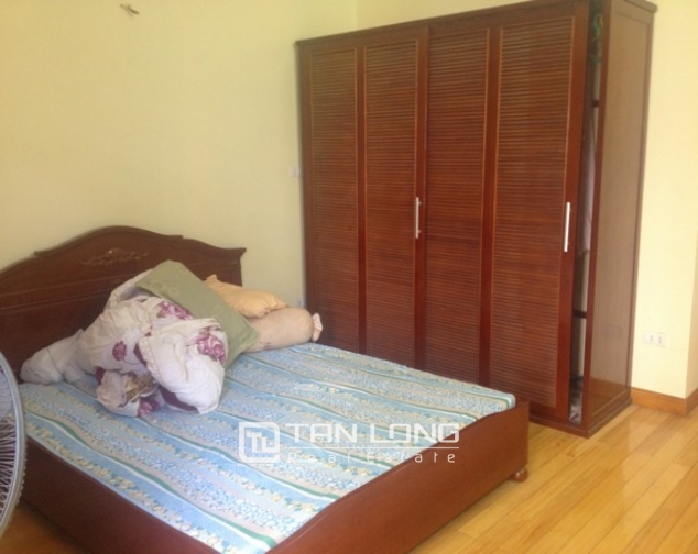 A nice house in Hoang Quoc Viet street, Cau Giay, Ha noi for lease 6