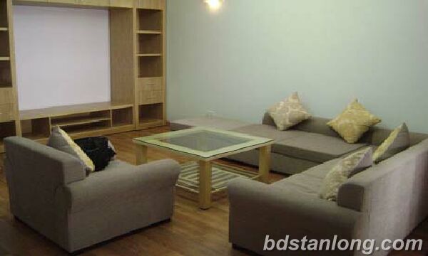Apartment in Thuy Khue building, Tay Ho for rent.