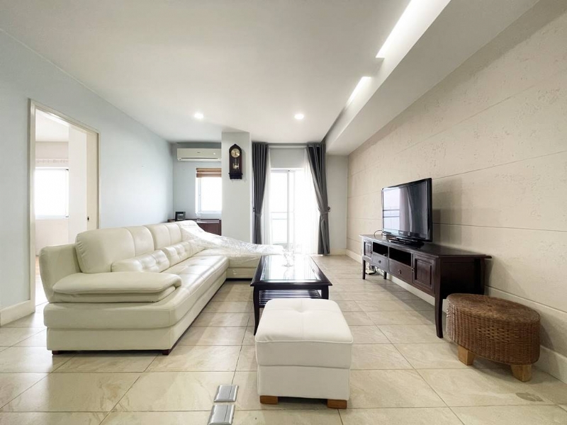 Awesome lakeview apartment for rent in Golden Westlake 3
