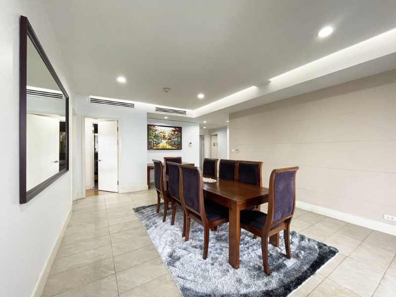 Awesome lakeview apartment for rent in Golden Westlake 15