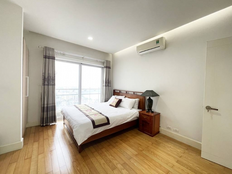 Awesome lakeview apartment for rent in Golden Westlake 29