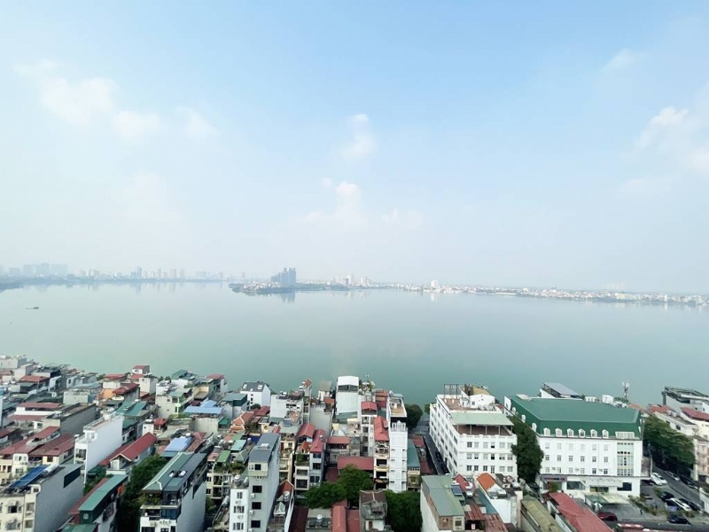 Awesome lakeview apartment for rent in Golden Westlake 42