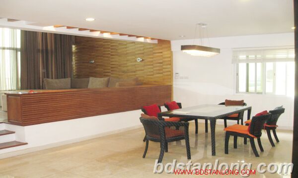 Ciputra penthouse for lease 3