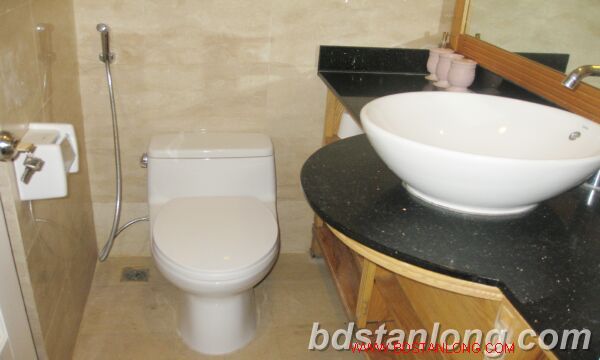 Ciputra penthouse for lease 6