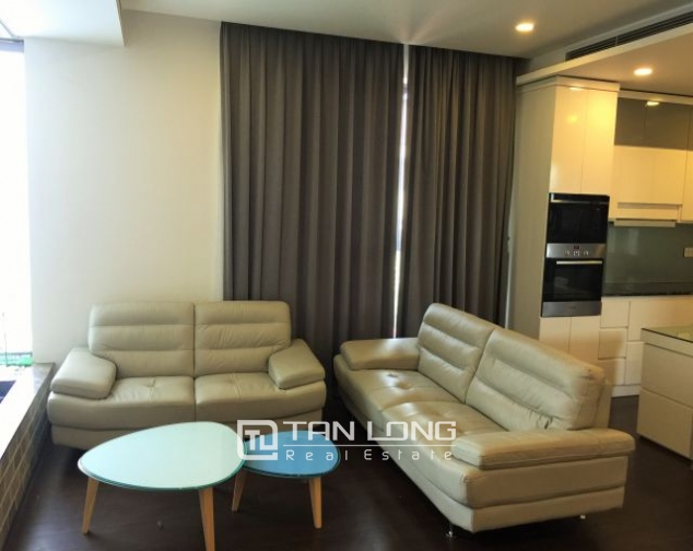 Glamorous serviced apartment in Tue Tinh street, Hai Ba Trung dist for lease 4