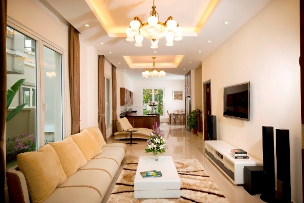 Governmental 3 bedroom apartment for rent in Vinhomes Symphony project, view Dinosaur park super nice, cheapest price in the market