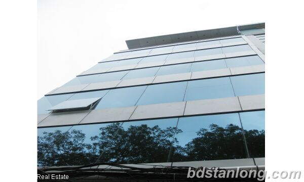 Hanoi offices for rent in Lang street, Dong Da 2