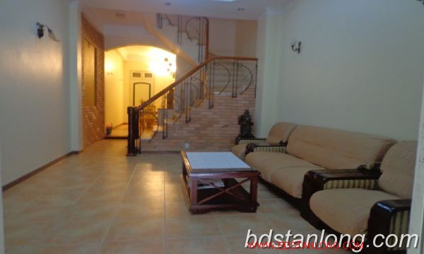 House for rent in Ba Dinh district. 3