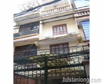 House for rent in Thai Thinh, Dong Da, Ha Noi