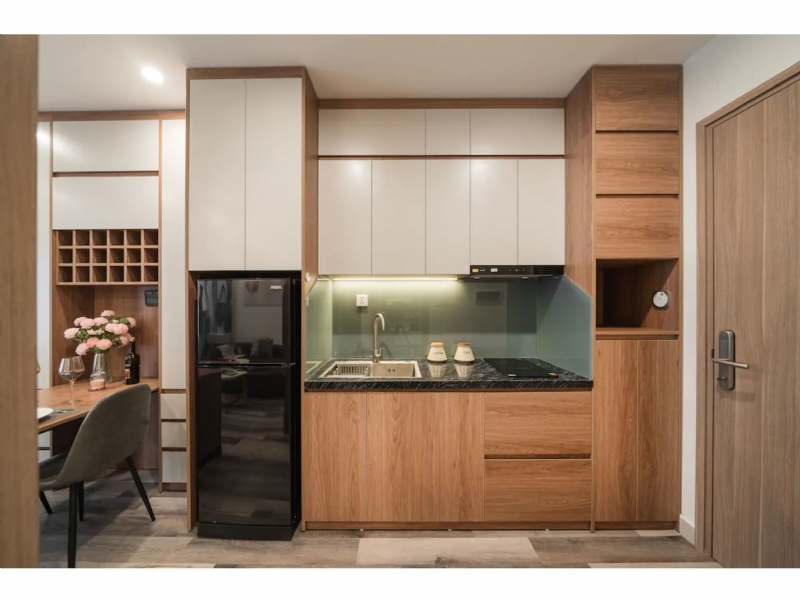 Lake view 2 bedrooms apartment for rent in D.eldorado, Phu Thuong tower 2