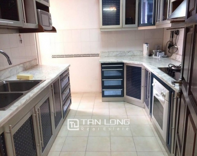 Lake view 3 bedroom furnished apartment for rent in G3 building Ciputra Tay Ho 3