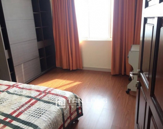 Lake view 3 bedroom furnished apartment for rent in G3 building Ciputra Tay Ho 4