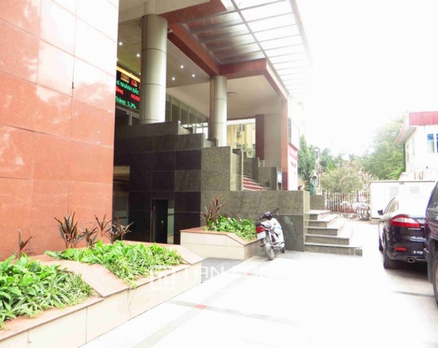 Large office in Doi can street, Ba dinh dist, Hanoi for lease 3