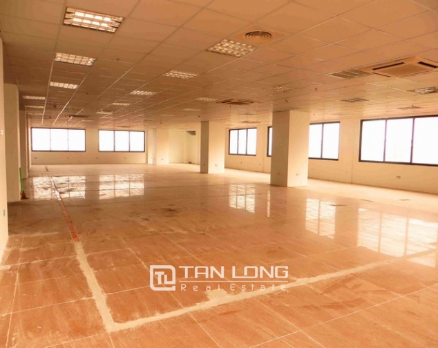 Large office in Doi can street, Ba dinh dist, Hanoi for lease 5