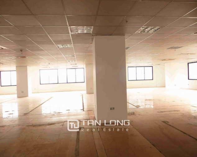 Large office in Doi can street, Ba dinh dist, Hanoi for lease 8