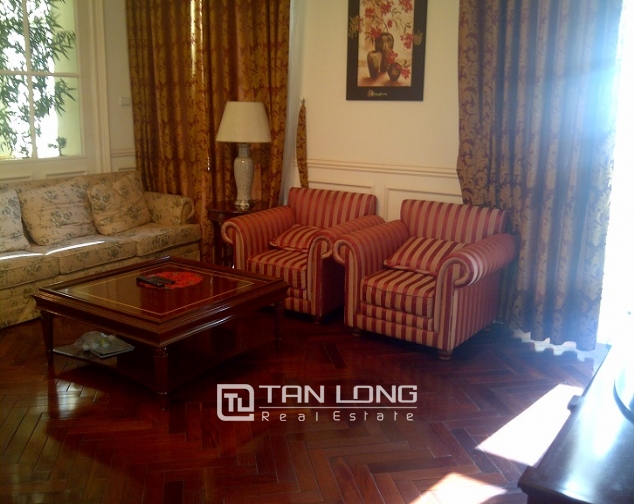 Luxury 3 bedroom apartment for lease in The Manor, Nam Tu Liem district, Hanoi 1