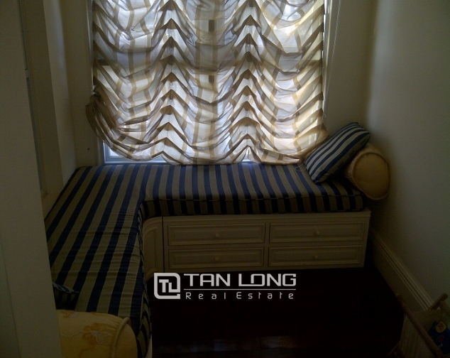 Luxury 3 bedroom apartment for lease in The Manor, Nam Tu Liem district, Hanoi 9