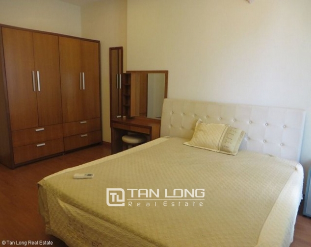 Luxury serviced apartment for lease in Dao Tan street 2