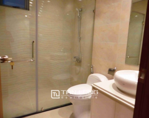Majestic Vinhome Nguyen Chi Thanh apartment in Dong Da dist, hanoi for lease 9