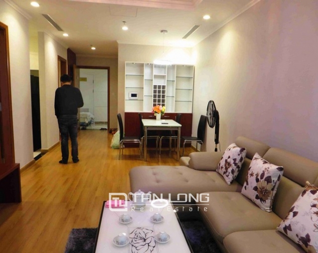 Majestic Vinhomes 54 Nguyen Chi Thanh condominium, Dong Da dist , Hanoi for lease 1