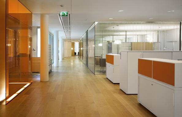 Modern office for rent in Ba Dinh District