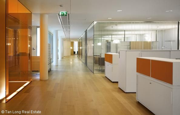 Modern office for rent in Ba Dinh District 1