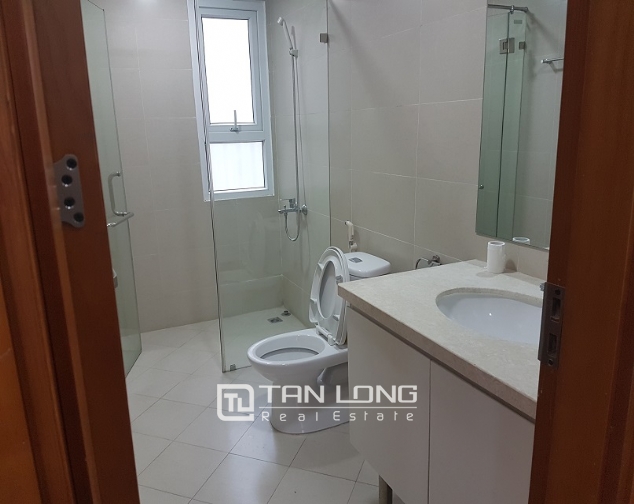 Nice apartment in Golden Palace, Me Tri, Hanoi for rent 2