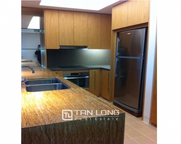 Nice apartment in Indochina Plaza Hanoi, east tower, Xuan Thuy street, Cau Giay district for lease 3