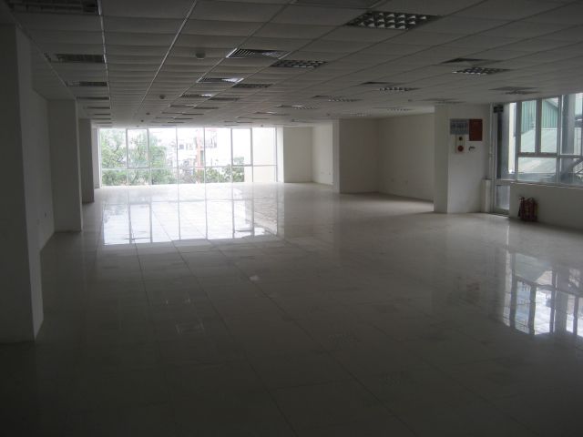 Nice office for rent in Lieu Giai Street, Ba Dinh, Ha Noi