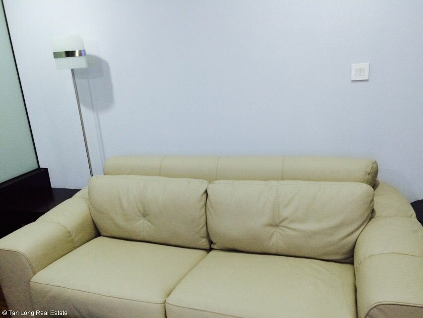 Nice studio apartment for rent in Starcity Le Van Luong 600 3