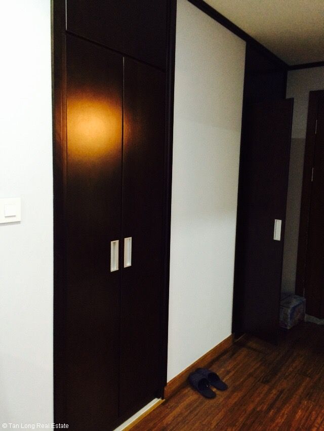 Nice studio apartment for rent in Starcity Le Van Luong 600 5