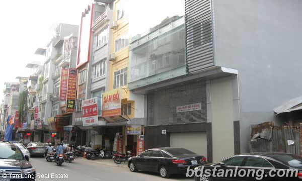 Office for rent in Trinh Hoai Duc, Dong Da 1