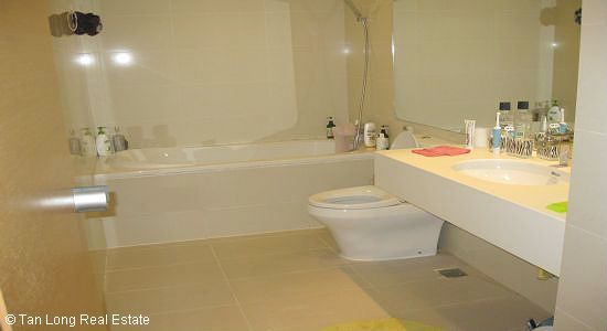 Rent nice apartment in block A, 88 Lang Ha 5