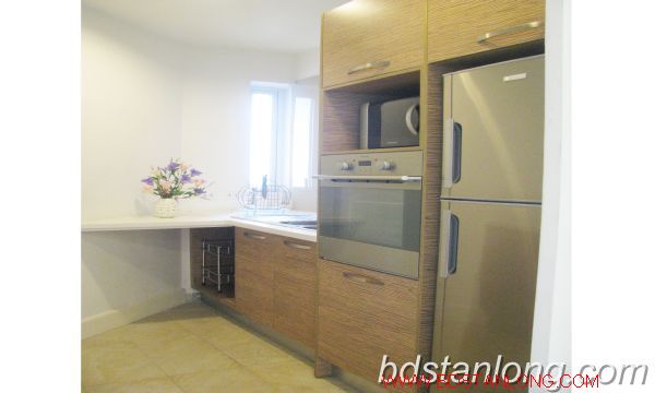 Rental apartment in Golden Westlake, Tay Ho district. 8