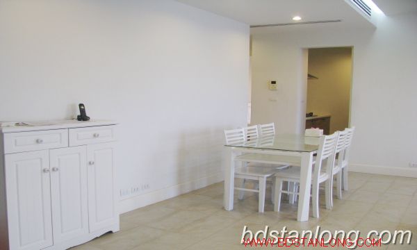 Rental apartment in Golden Westlake, Tay Ho district. 1
