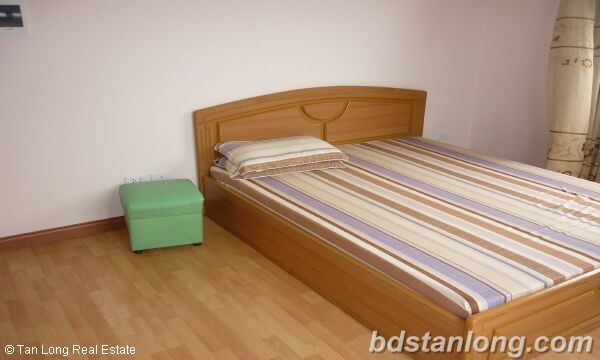 Rental apartment in Vimeco building, Cau Giay, Ha Noi 4
