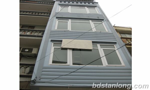 Rental office in Kim Lien, Dong Da district.