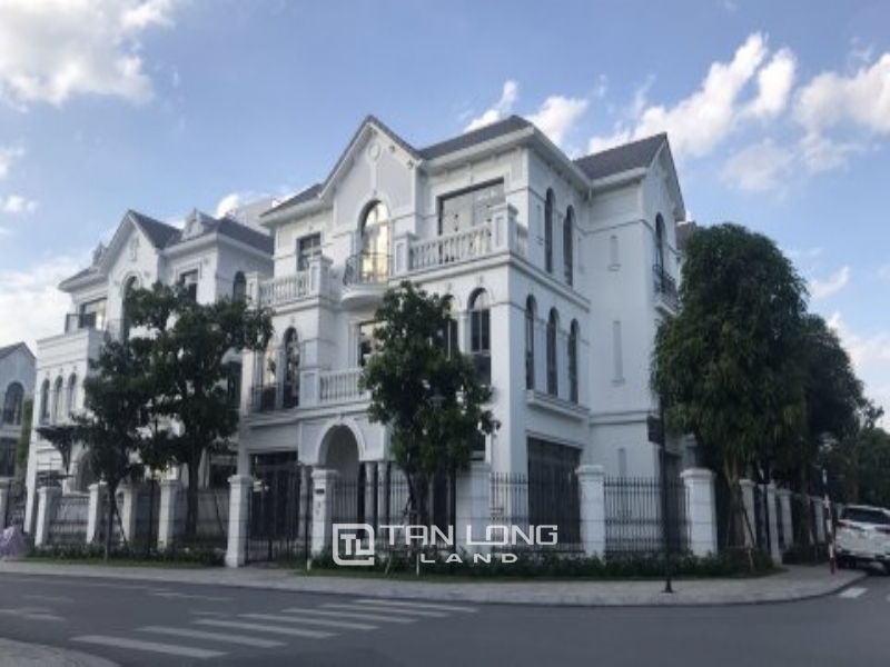 SELLING VILLAS FOR RIDING A TULIP ROAD 1 HONG 13HA VINHOMES HARMONY, SOUTH EAST SOUTH 1