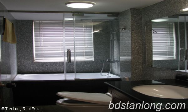 Serviced apartment rentals in Ba Dinh district 9