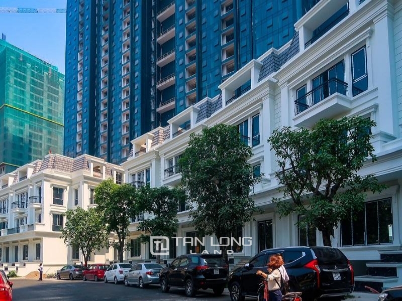 Shophouse for rent in Sunshine City. 130sqr 1