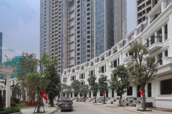 Shophouse for rent in Sunshine City. Contact for price