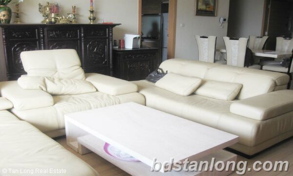 Sky City - 88 Lang Ha apartment for rent 2