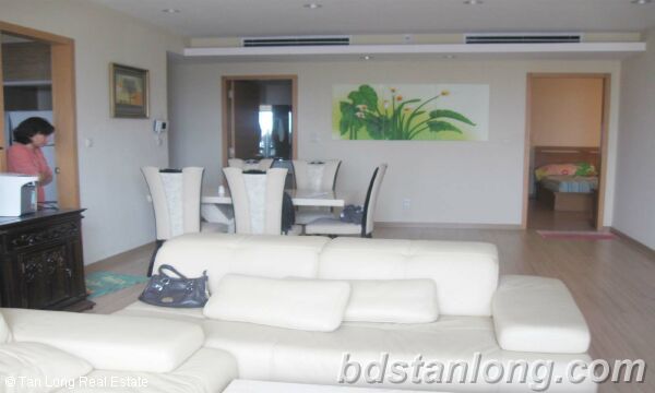 Sky City - 88 Lang Ha apartment for rent 3