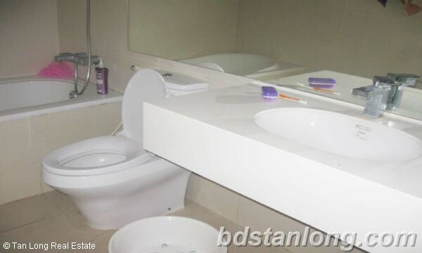 Sky City - 88 Lang Ha apartment for rent 4