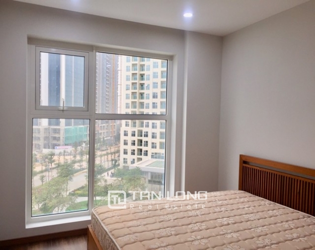Super brandnew and modern 3 bedroom apartment for rent in L3 The Link Ciputra 6