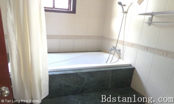 Unfurnished villa for rent in D4 Ciputra Hanoi. 10