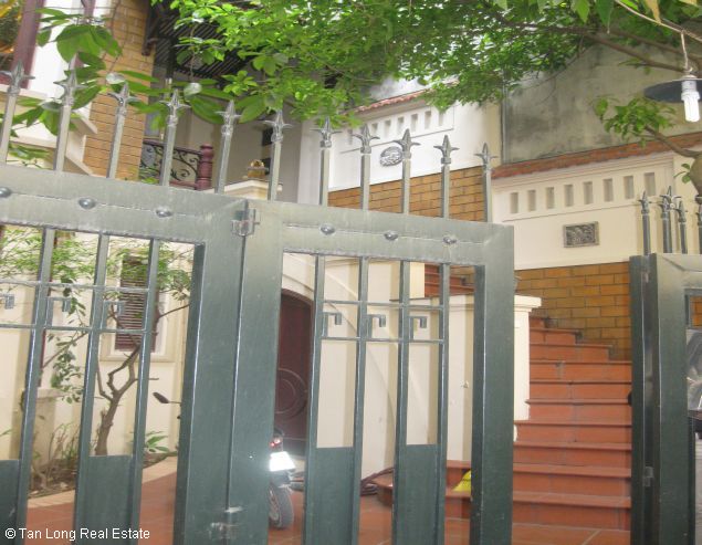 Villa for rent in To Ngoc Van street, Tay Ho district, Ha Noi 1